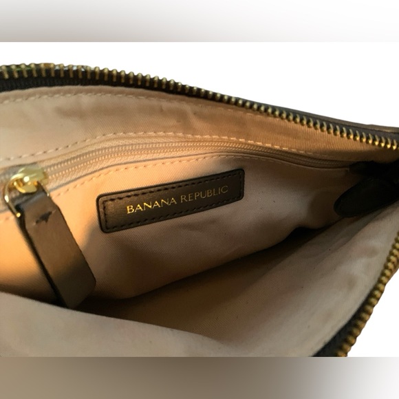 BANANA REPUBLIC Willow Fringe Leather Wristlet - Picture 3 of 7